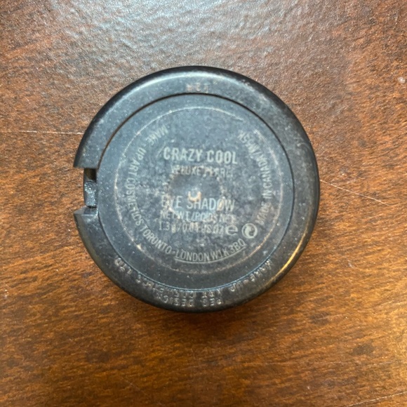 3/35$ Mac Make-up Eye Shadow: Crazy Cool - Picture 2 of 2